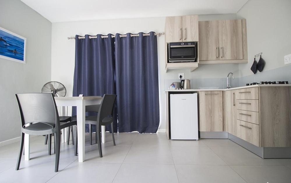 Kleinmond Lodge المظهر الخارجي الصورة